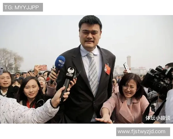 姚明低手运球技巧揭秘如何在篮球场上提升控球能力与比赛表现