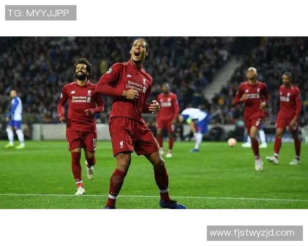 英超联赛即将迎来新一轮激烈角逐，曼联与利物浦的对决备受瞩目