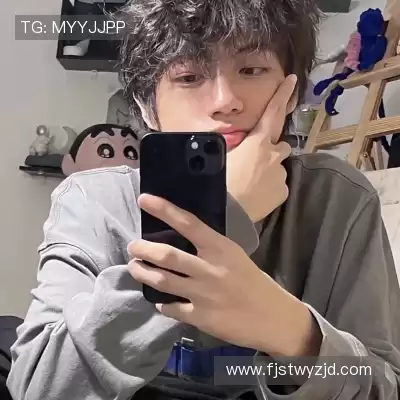 杜严谦